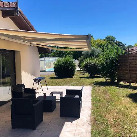 펜션 Maison Avec Piscine A *