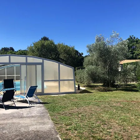 Maison Avec Piscine A *