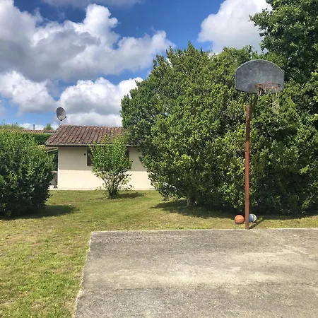Maison Avec Piscine A