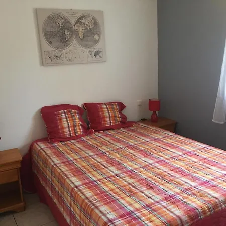 Maison Avec Piscine A *