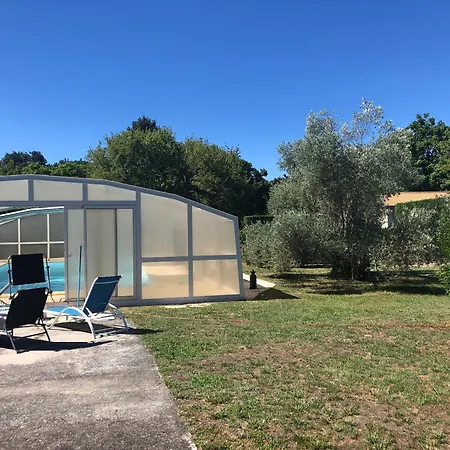 Maison Avec Piscine A 펜션